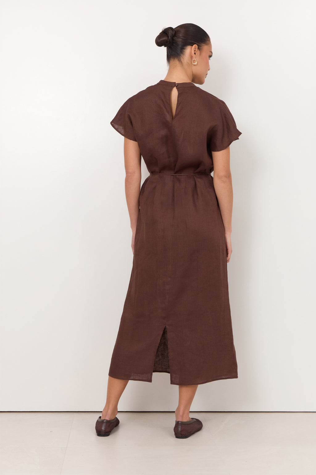 Alice Dolman Short Sleeve Linen Maxi Dress Chocolate