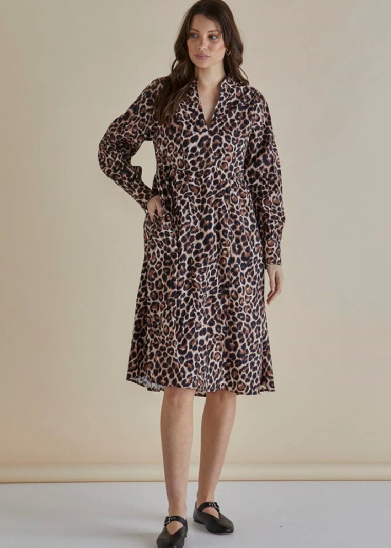 Chardonnay leopard dress