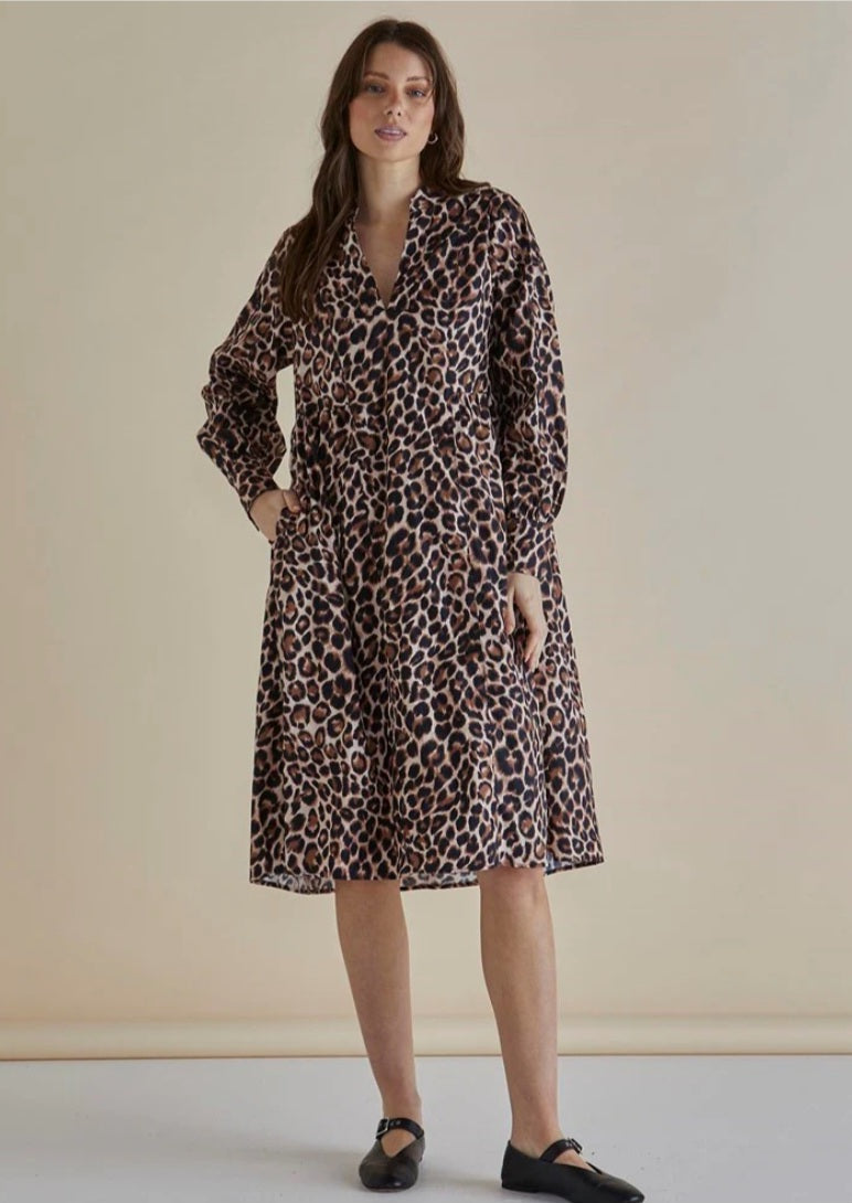 Chardonnay leopard dress