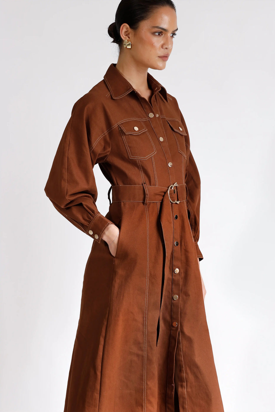 Abundance Shirt Midi dress fudge