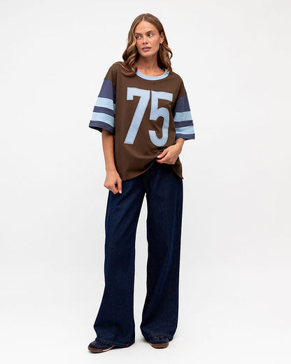 Field Day Tee Choc/Blue