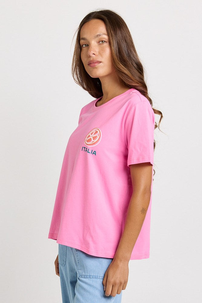Ellia Tee