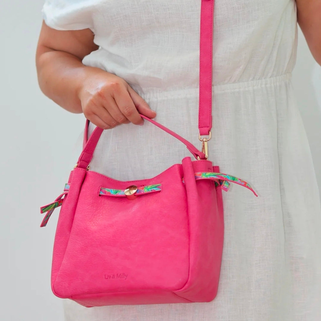 Holly Pink